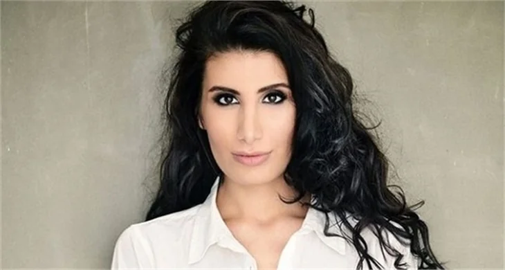 İrem Derici resmen açıkladı