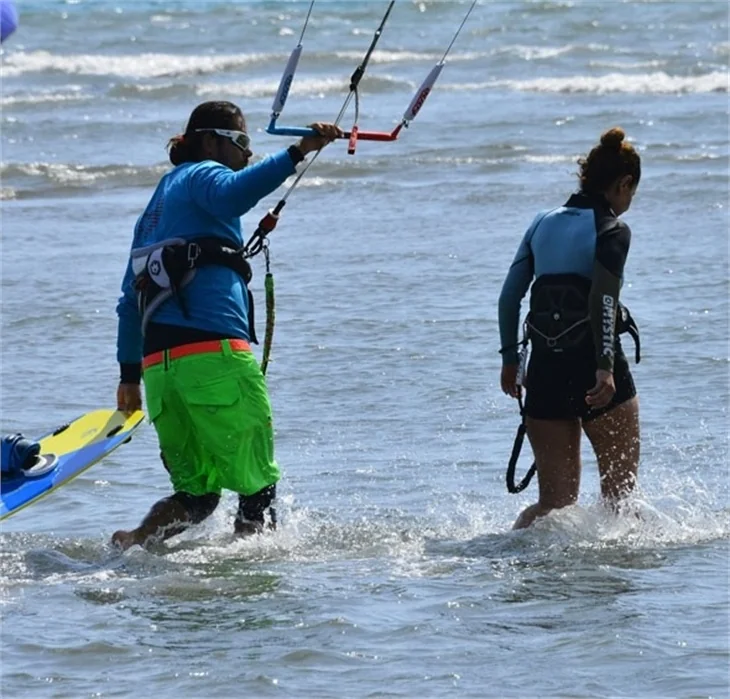 Betül Demir'in kitesurf'le imtihanı