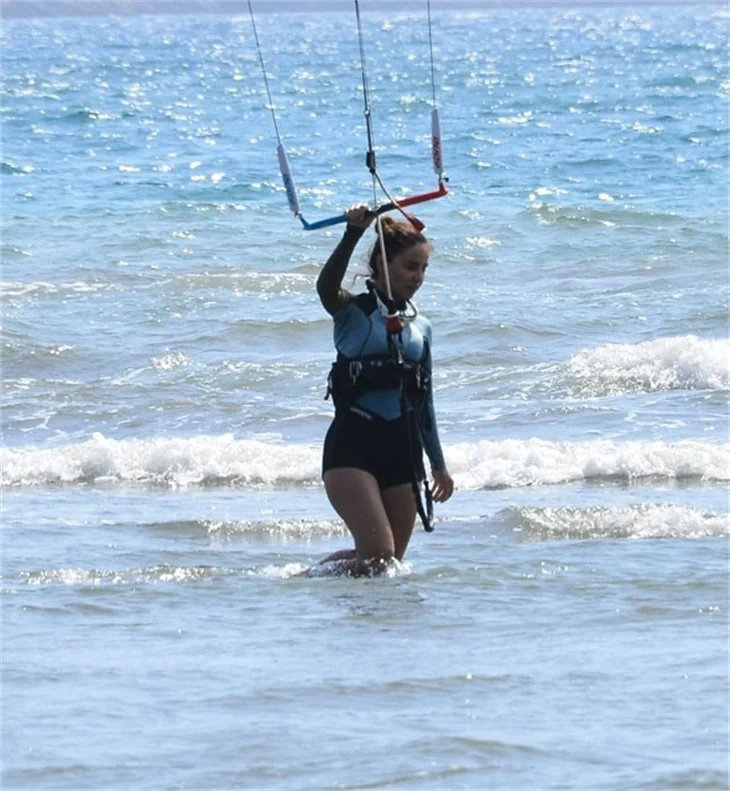 Betül Demir'in kitesurf'le imtihanı