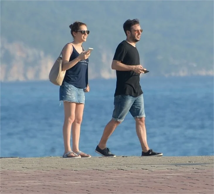 Yağmur Tanrısevsin ve Oğuzhan Koç'un romantik anları