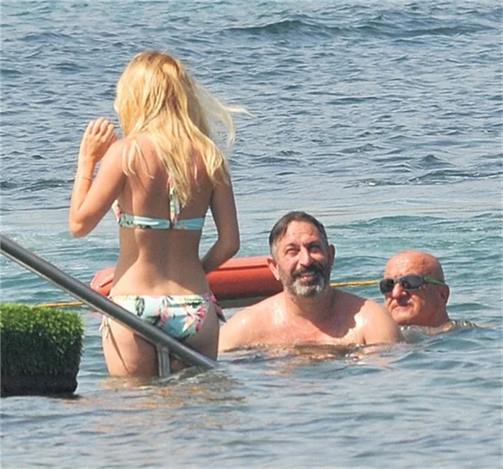 Cem Yılmaz Bodrum'da tatilde