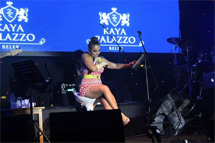 Kaya Palazzo Belek'te Ziynet Sali rüzgarı...