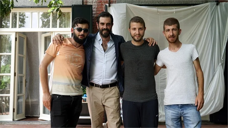 'Kördüğüm'den ilk sezona neşeli veda!
