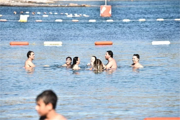 Emre Kınay'ın denizdeki yakınlaşması