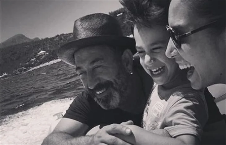 Cem Yılmaz'dan Instagram'ı sallayan kutlama!