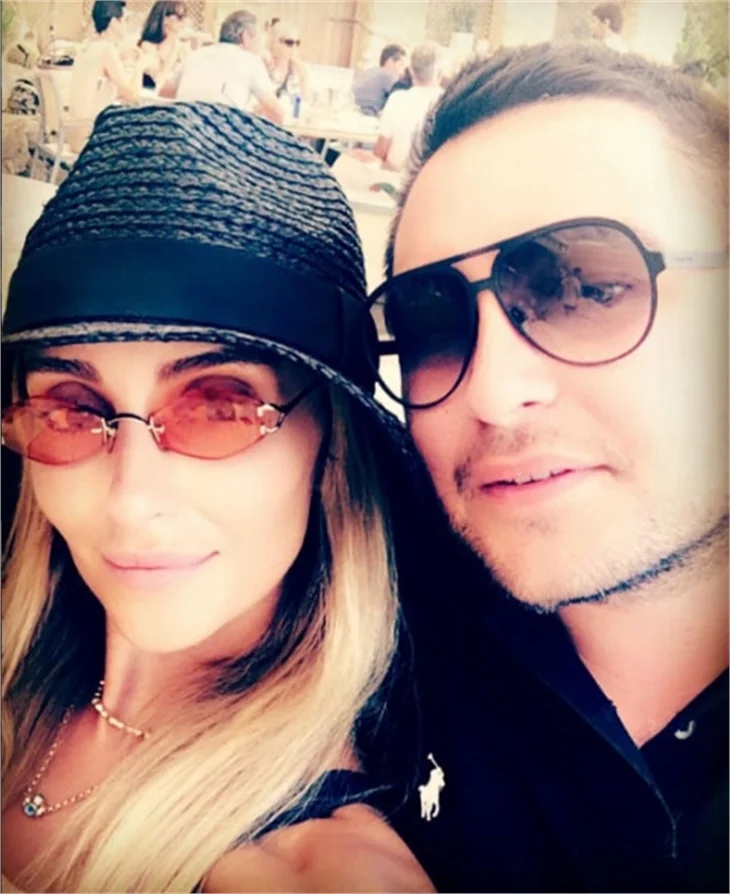 Hacı Sabancı ve Özge Ulusoy Ibiza'da!