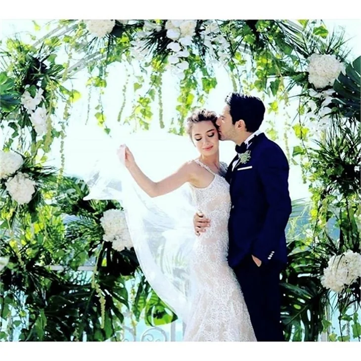 Neslihan Atagül ve Kadir Doğulu evlendi