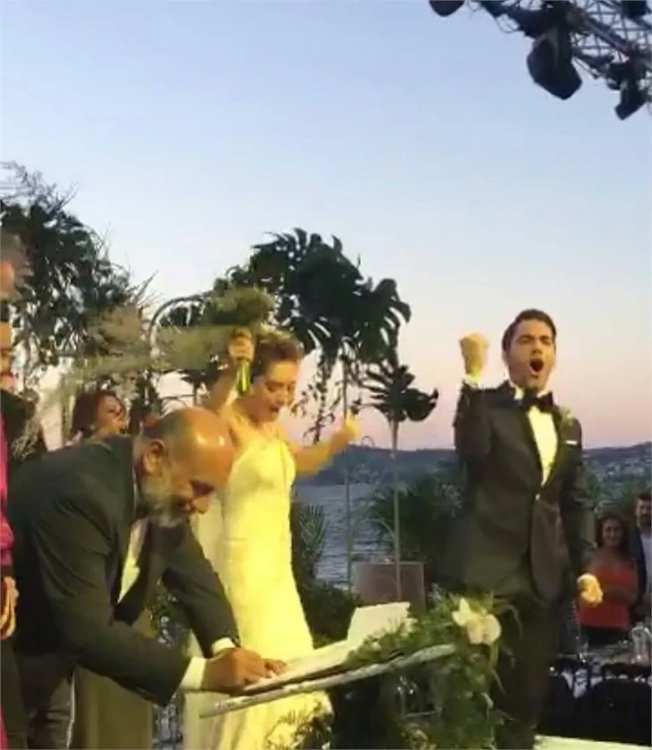 Neslihan Atagül ve Kadir Doğulu evlendi
