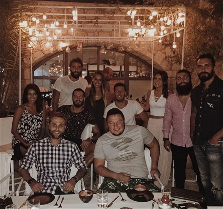 Survivor Avatar Atakan ile Ezgi Avcı tatilde buluştu