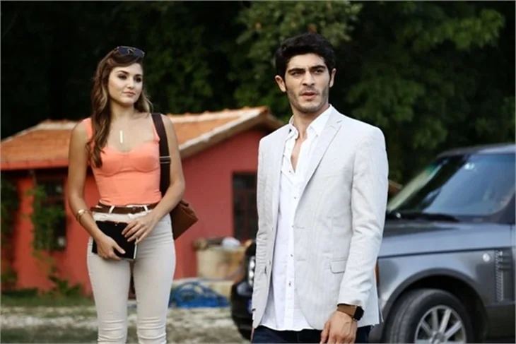 Aşk Laftan Anlamaz'ın 4. yeni bölümünden kareler