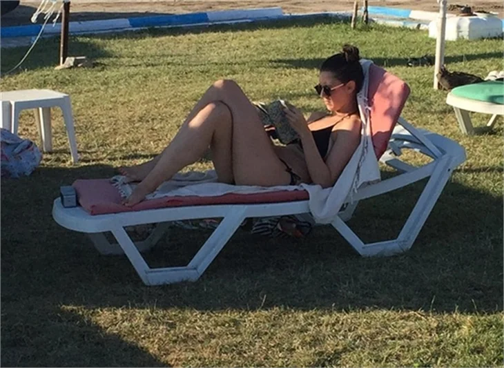 Melis Birkan soluğu Ayvalık’ta aldı