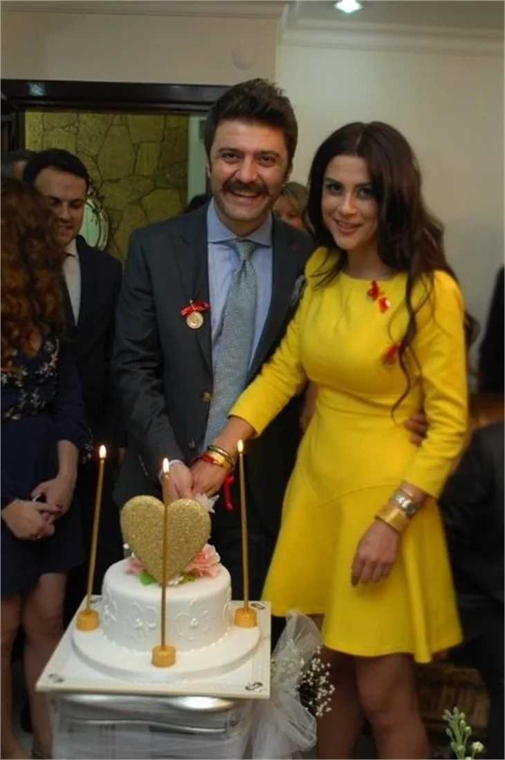 Şahin Irmak ile Asena Tuğal'ın düğünü ertelendi
