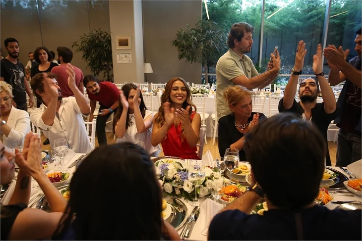 “Kanıt: Ateş Üstünde” ekibi 1. bölümü birlikte izledi!