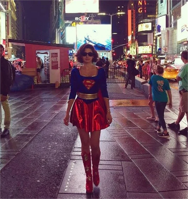 Nesrin Cavadzade'nin Instagram'ını hack'lediler