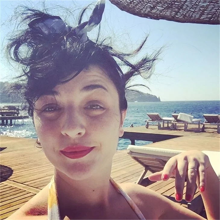 Ünlülerin tatil pozları