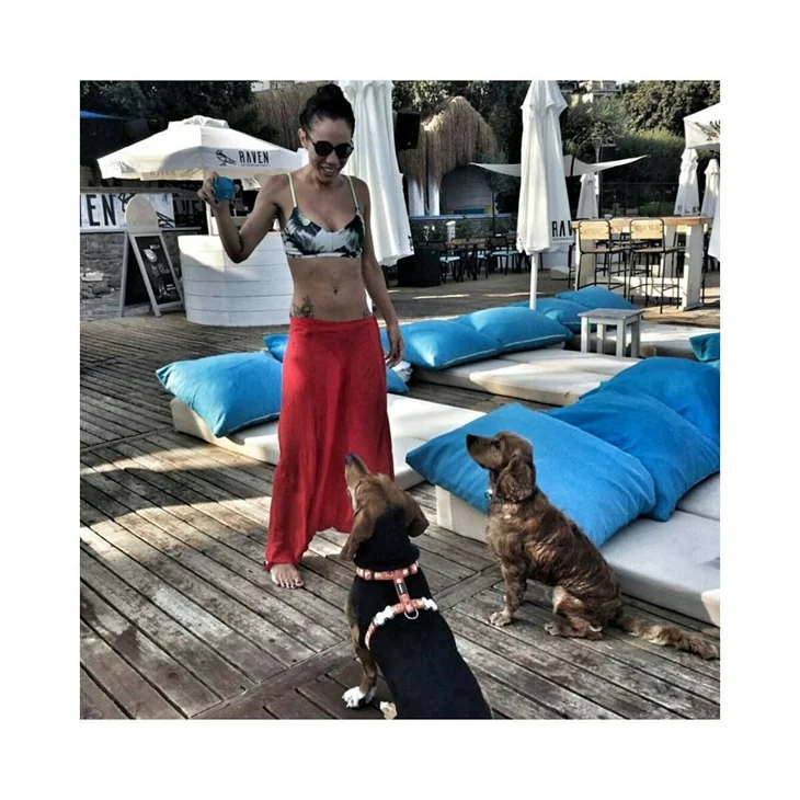 Ünlülerin tatil pozları