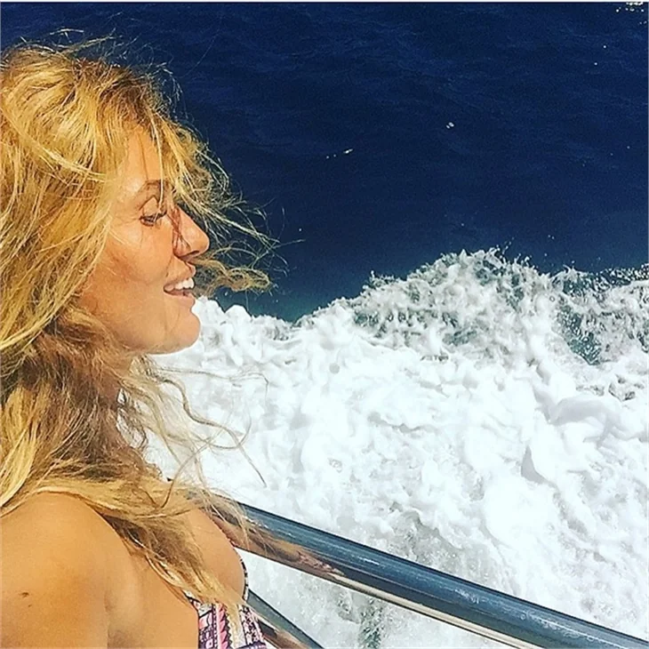 Ünlülerin tatil pozları