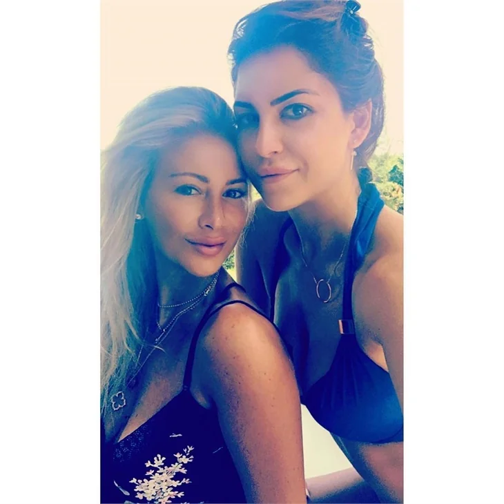 Ünlülerin tatil pozları