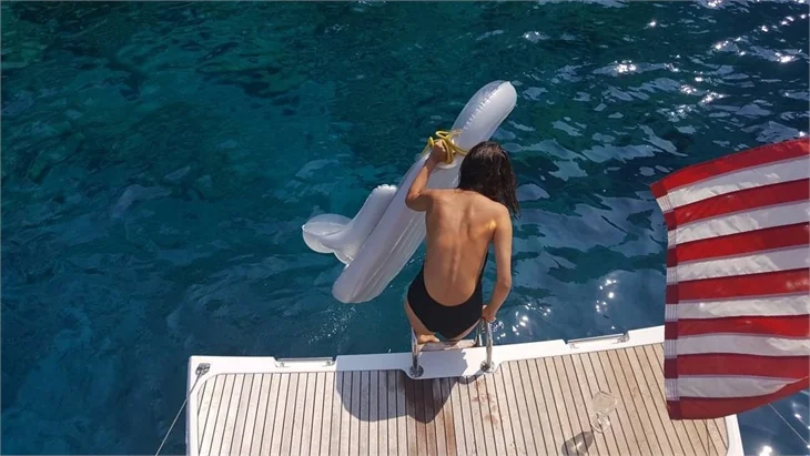 Ünlülerin tatil pozları