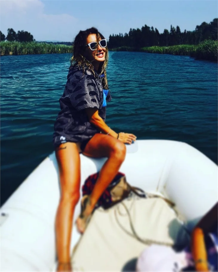 Ünlülerin tatil pozları