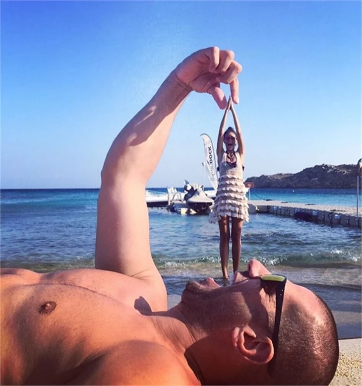 Ünlülerin tatil pozları