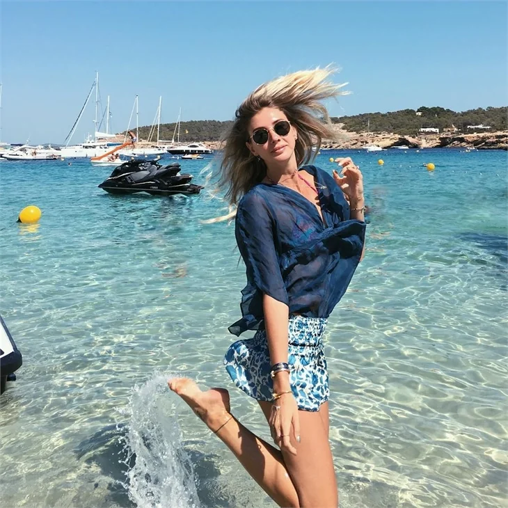 Ünlülerin tatil pozları