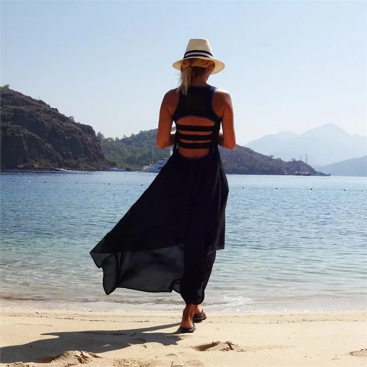 Ünlülerin tatil pozları