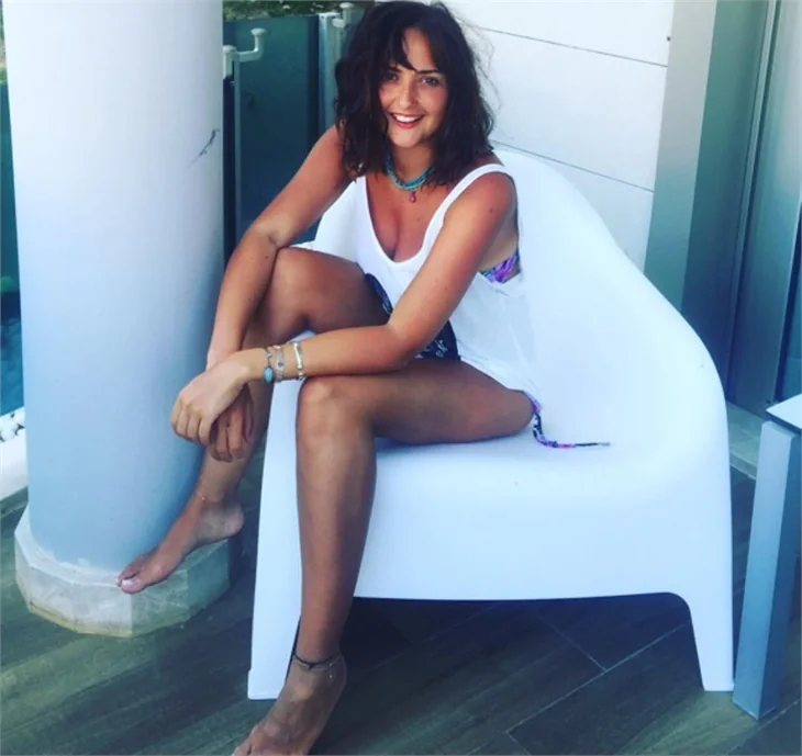 Ünlülerin tatil pozları