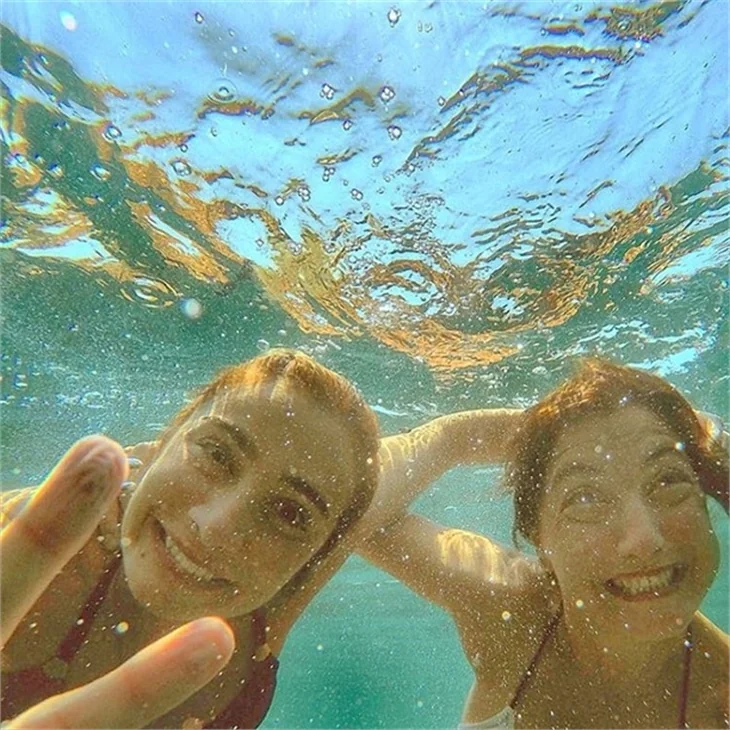 Ünlülerin tatil pozları
