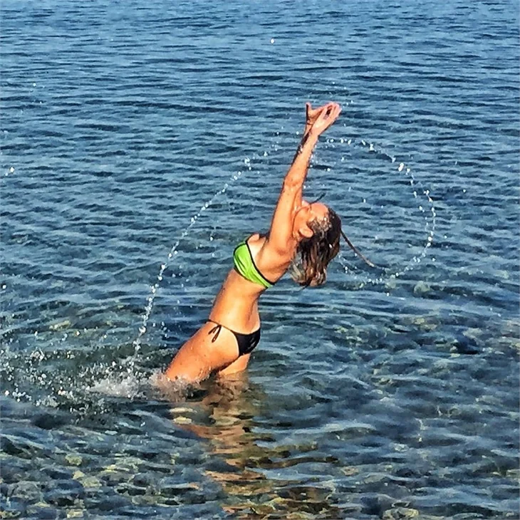 Ünlülerin tatil pozları