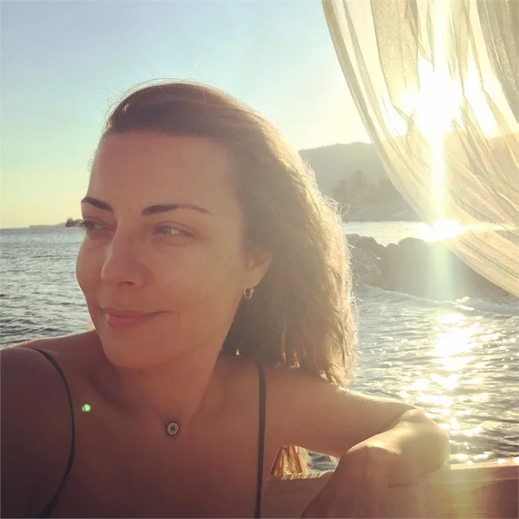 Ünlülerin tatil pozları