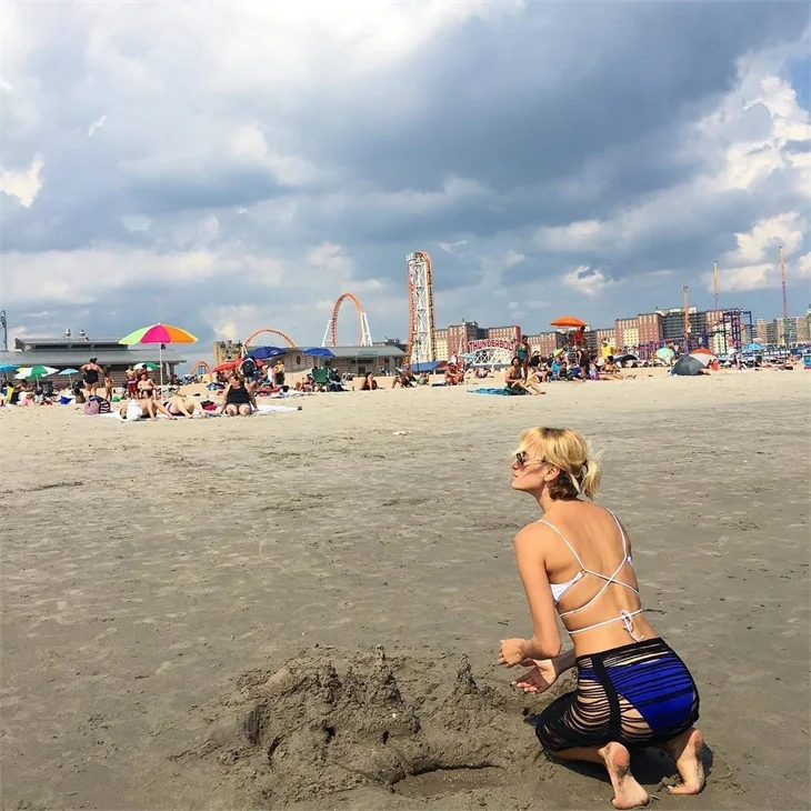 Ünlülerin tatil pozları