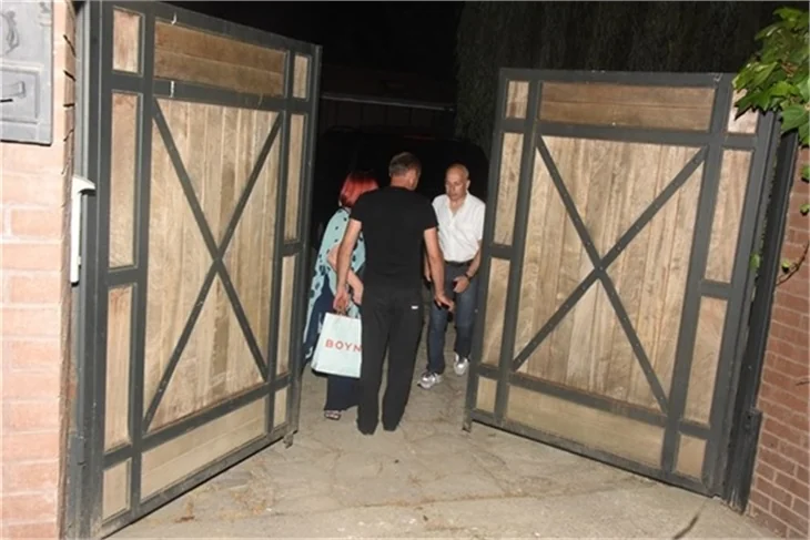 Sezen Aksu'ya sürpriz parti