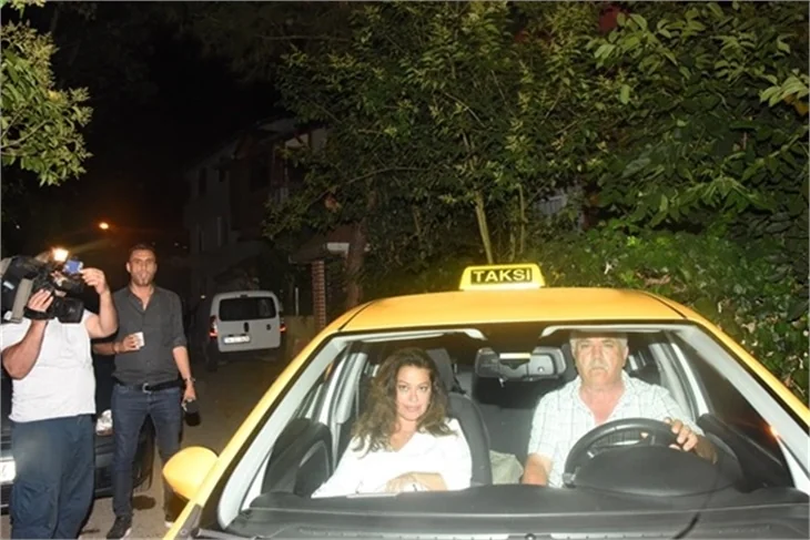 Sezen Aksu'ya sürpriz parti