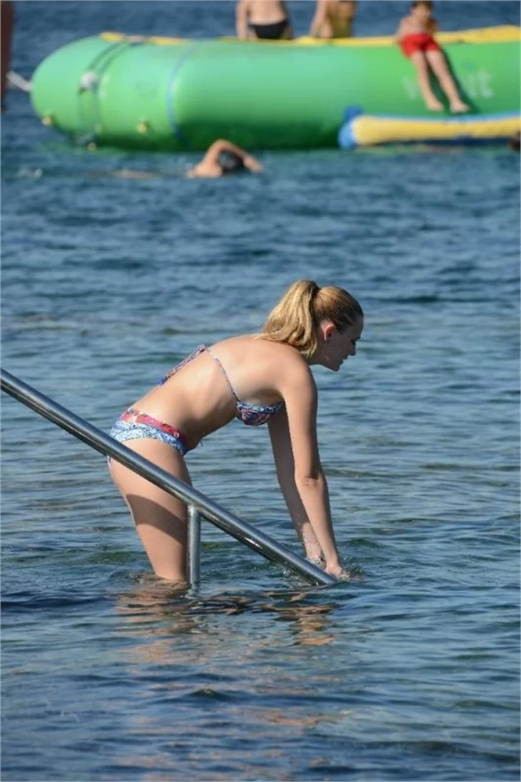 Gizem Karaca'nın sürprizi var!
