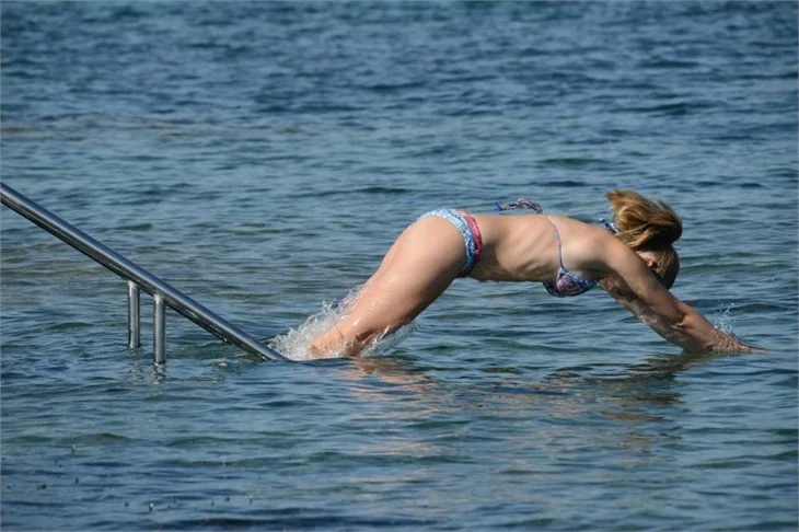 Gizem Karaca'nın sürprizi var!