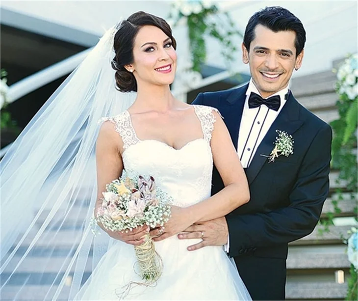 Kiralık Aşk'ın Serdar'ı evlendi!