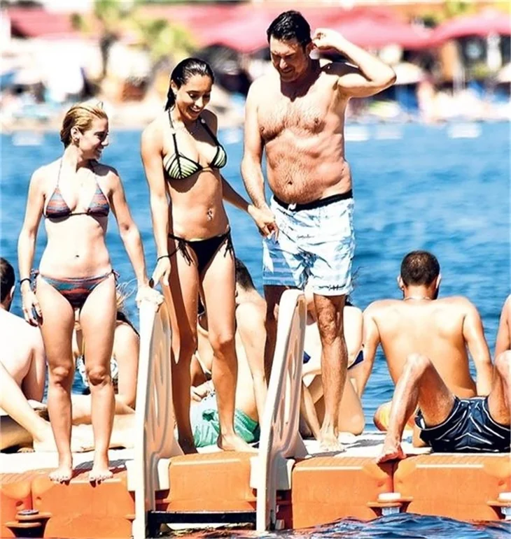 Ünlü oyuncu İstanbul'u terk etti