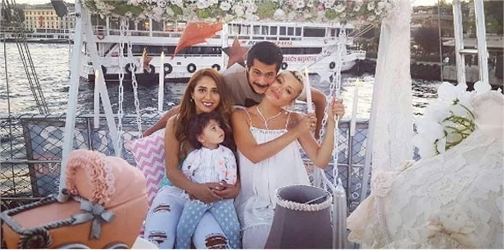 İsmail Hacıoğlu ve Duygu Kaya'dan baby shower partisi