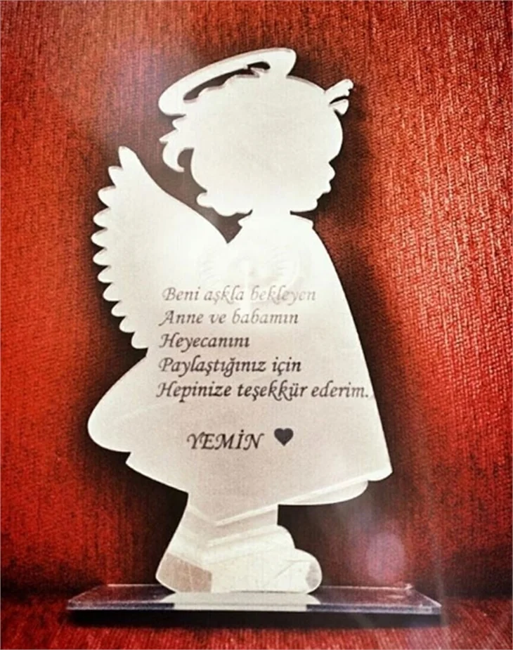 İsmail Hacıoğlu ve Duygu Kaya'dan baby shower partisi