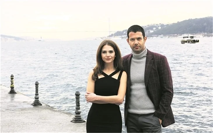 Keremcem, Ezgi Asaroğlu'nu silemedi!