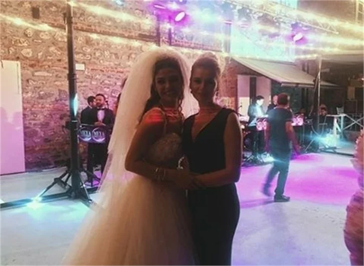 İşte Eda Özerkan ile Timur Acar'ın düğün fotoğrafları...