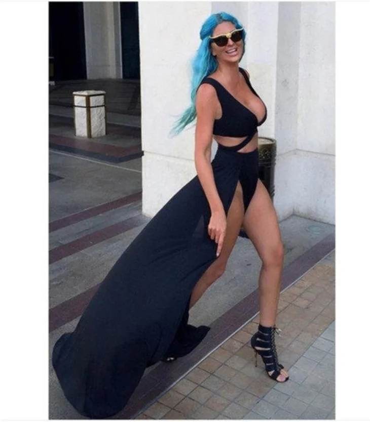 'Jelena Yenge'nin annesi de olay oldu!