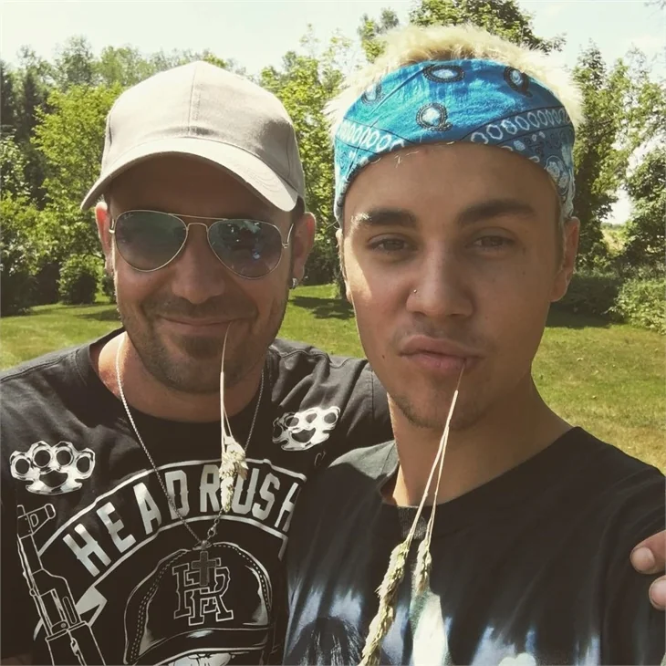 Justin Bieber eşcinsel rolünü reddetti