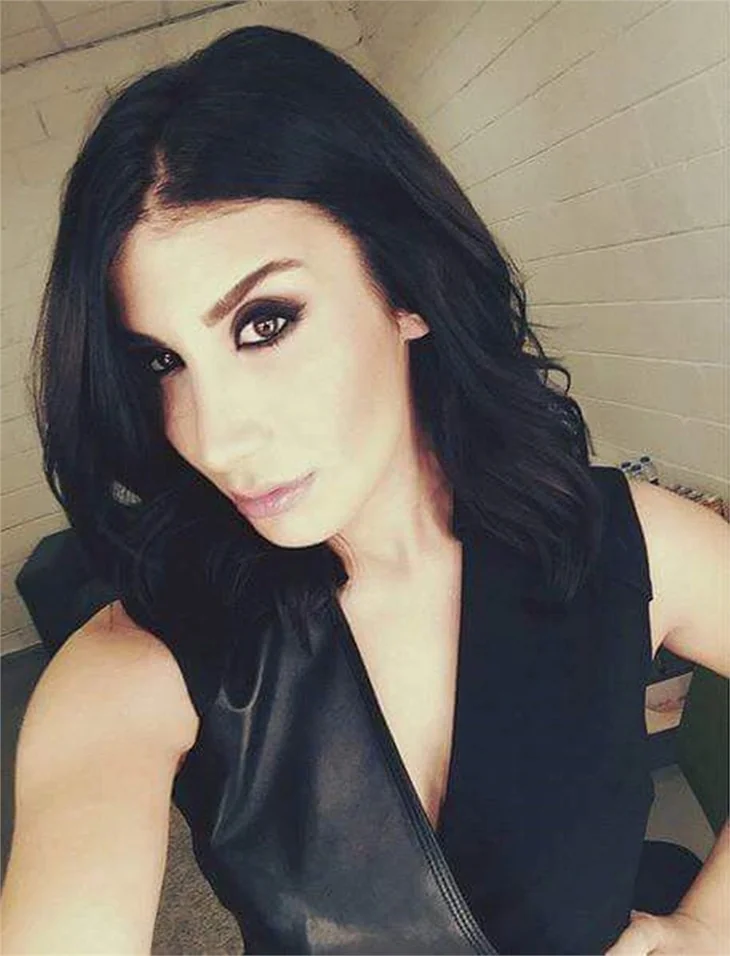 İrem Derici, Bodrum'da büyüledi