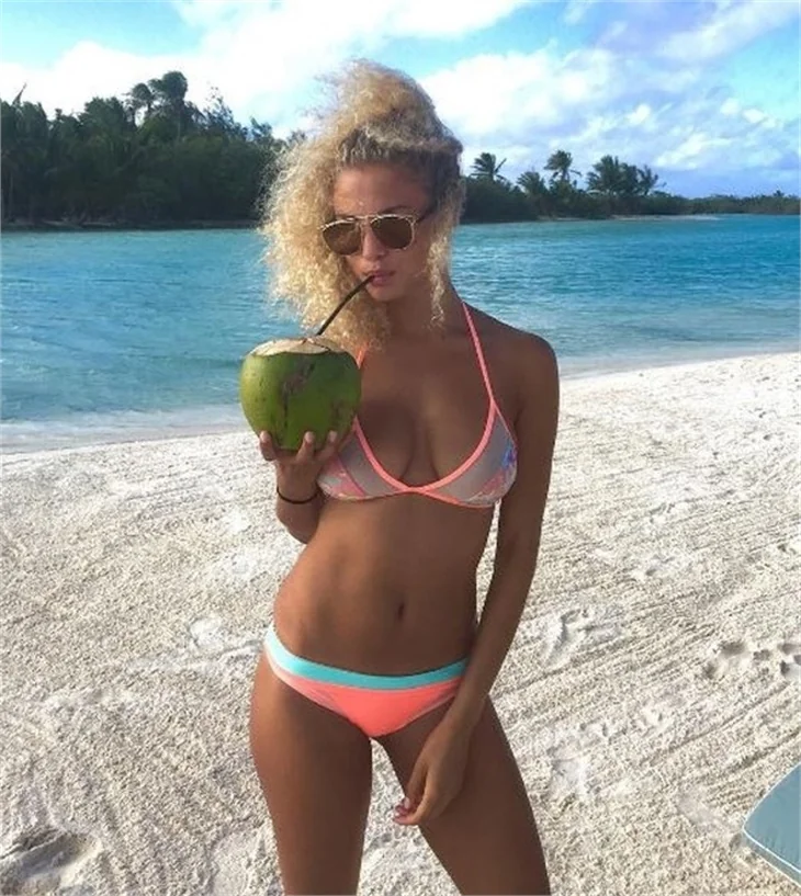 Fenerbahçe'nin yengesi Rose Bertram'dan Türk bayraklı paylaşım