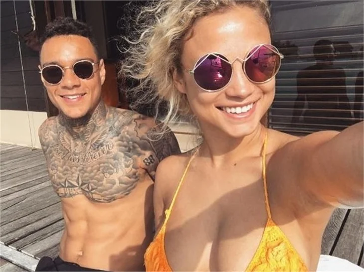 Fenerbahçe'nin yengesi Rose Bertram'dan Türk bayraklı paylaşım