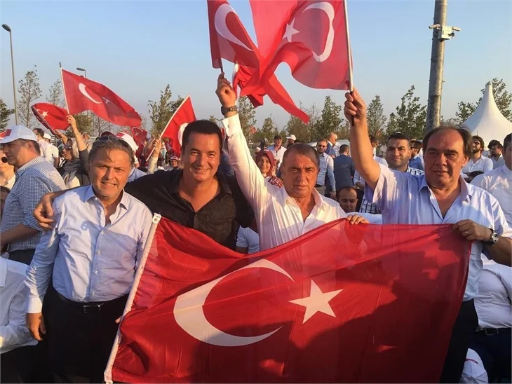 Ünlü isimler Yenikapı'ya akın etti!