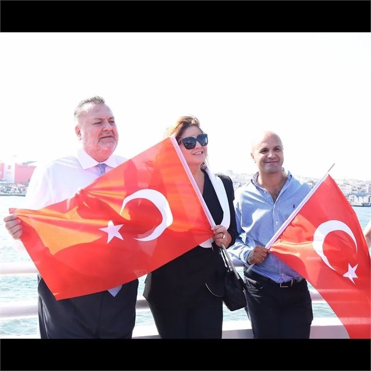 Ünlü isimler Yenikapı'ya akın etti!