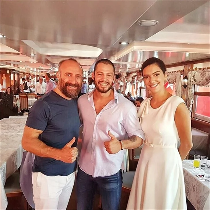 Ünlü isimler Yenikapı'ya akın etti!